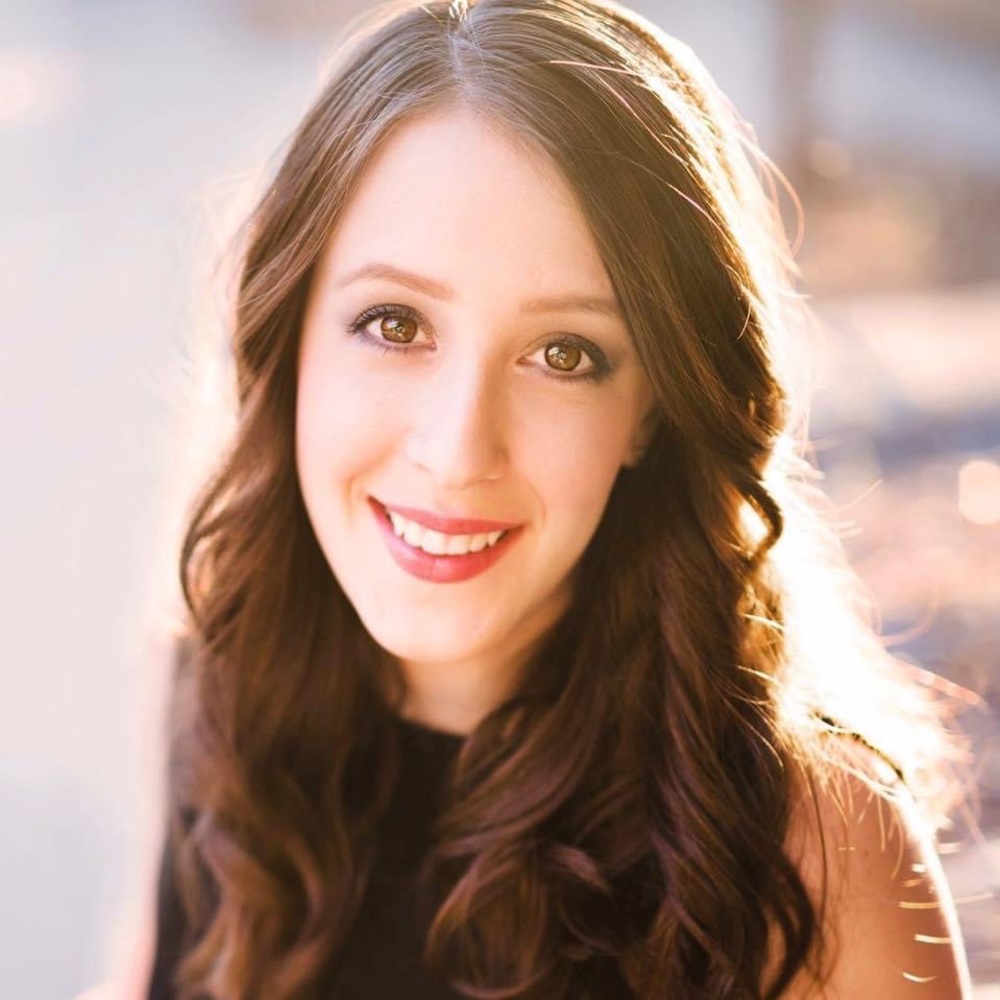 Meet your Posher, Nicole